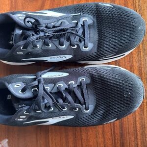 Men’s Brooks Ghost Running Shoes